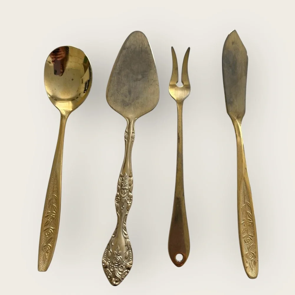 VTG Lifetime Gold Cutlery Set Kings Inn Pattern Roses 50 Pieces Stainless Steel